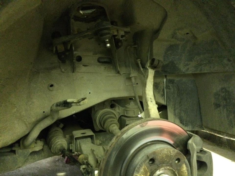 Снятая стойка — SsangYong Rodius