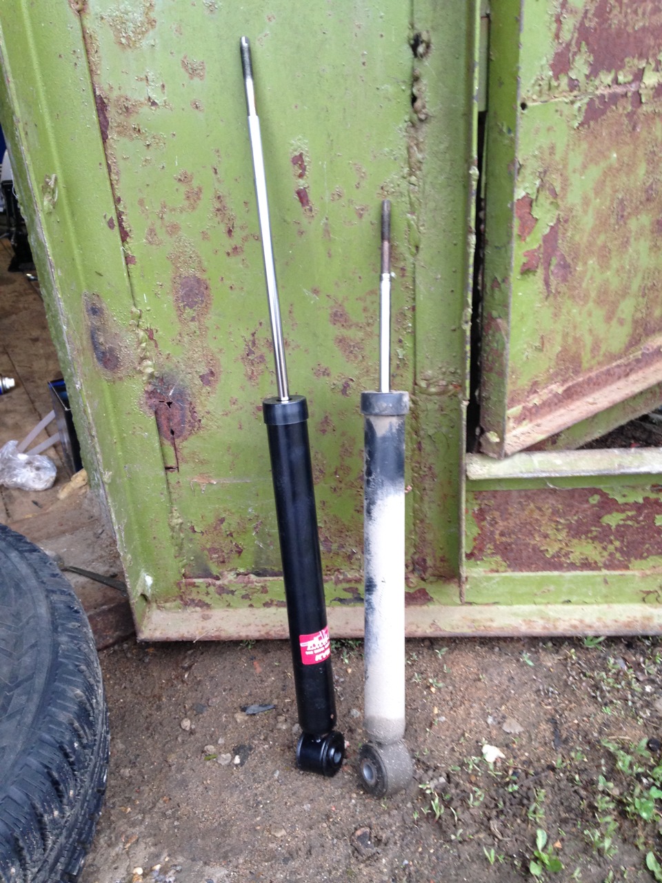 Добрался до замены пружин и амортизаторов — Renault Logan (1G), 1,6 л ...