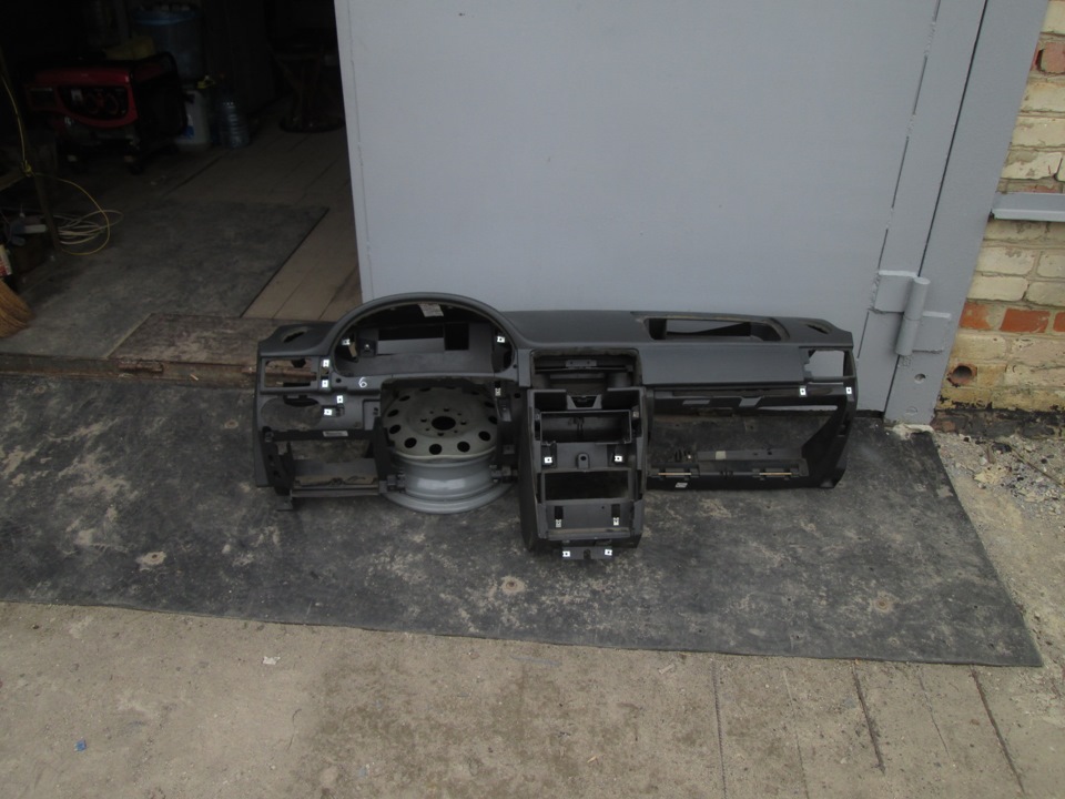 Фото в бортжурнале Lada Приора универсал