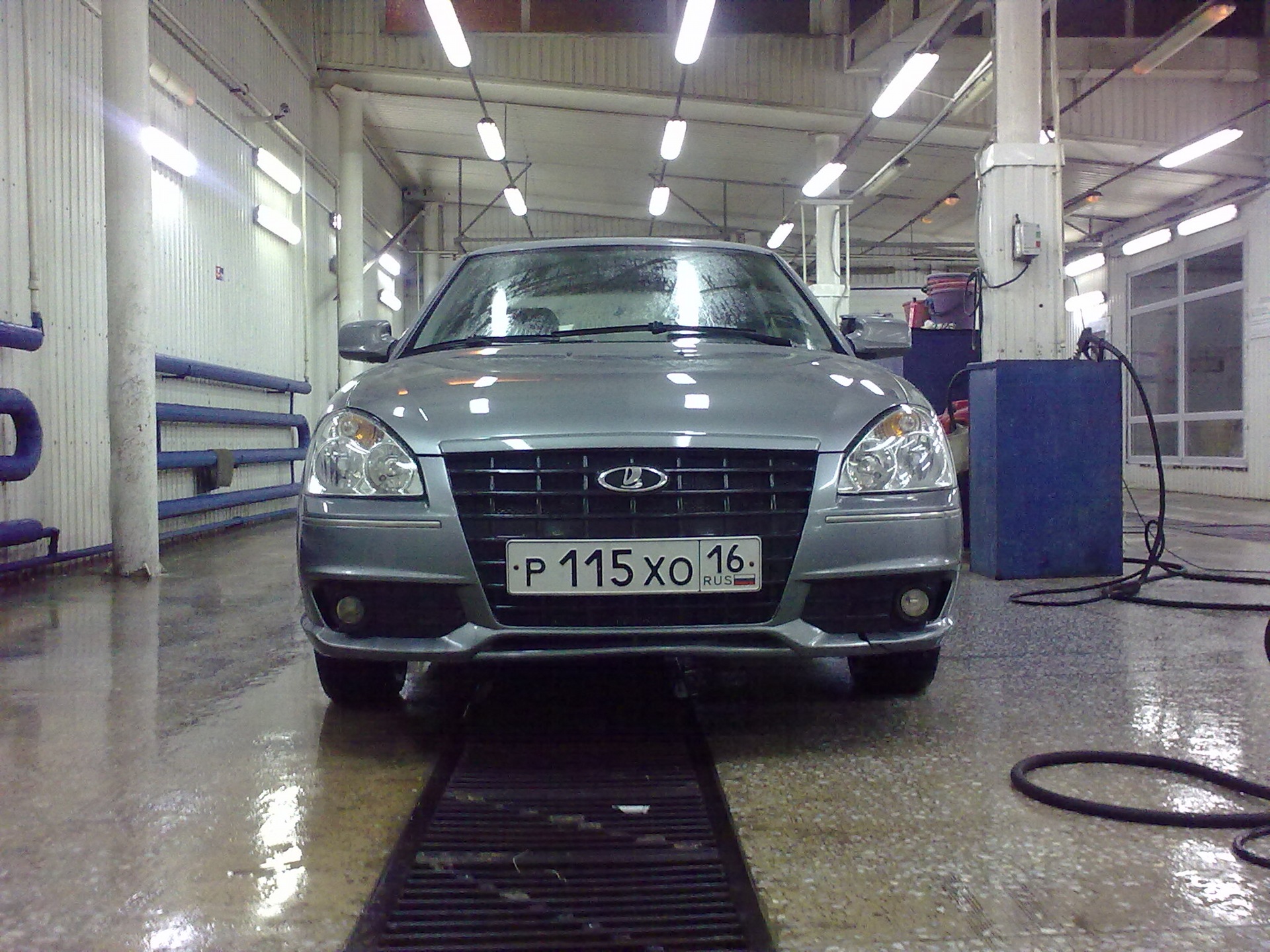 Злые. — Lada Приора седан, 1,6 л, 2008 года | тюнинг | DRIVE2