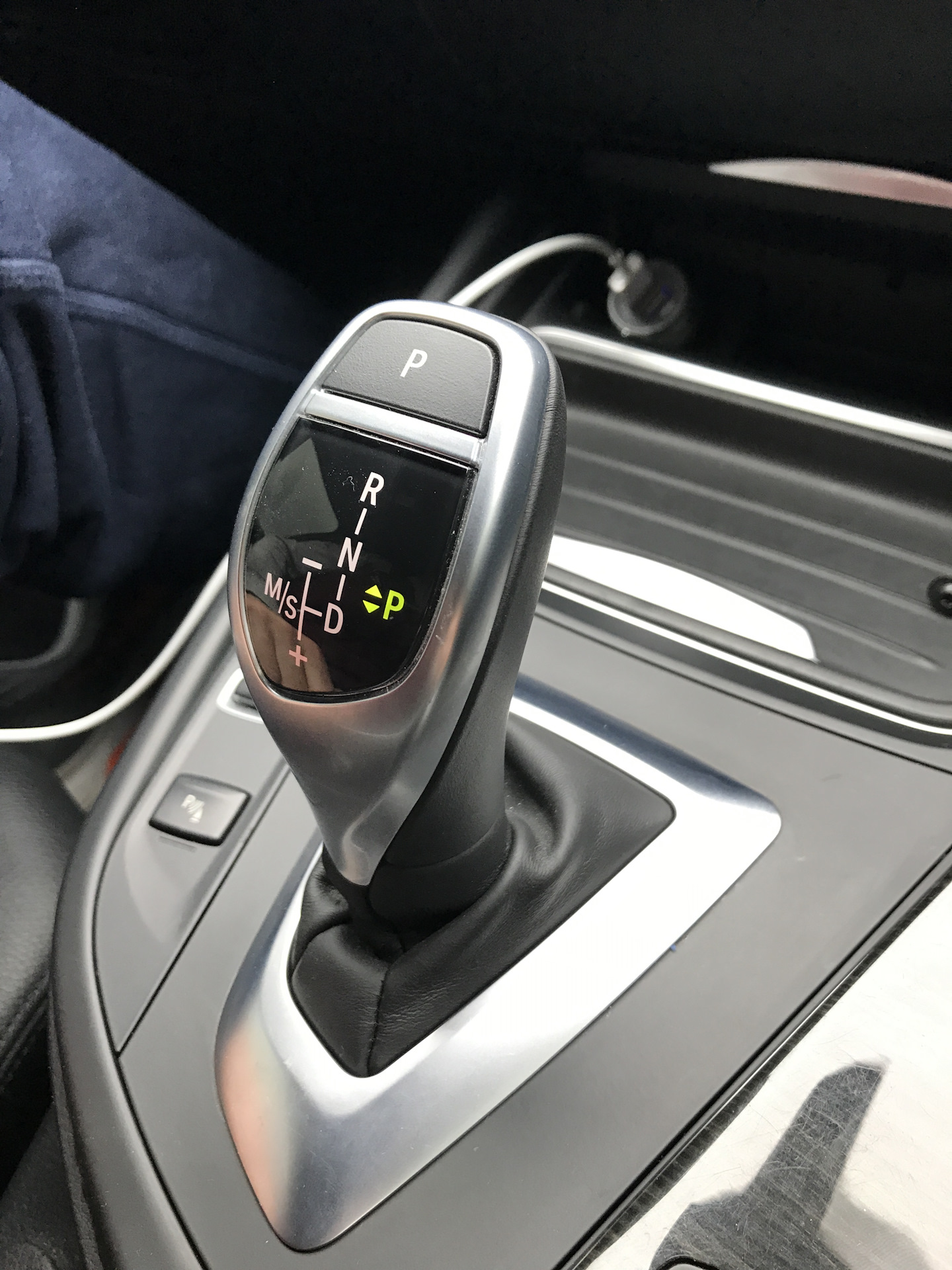 Селектор акпп бмв ф10. Селектор бмв. Bmw f30 селектор мкпп. Ручка акпп бмв 3 2008. Селектор акпп bmw g11.