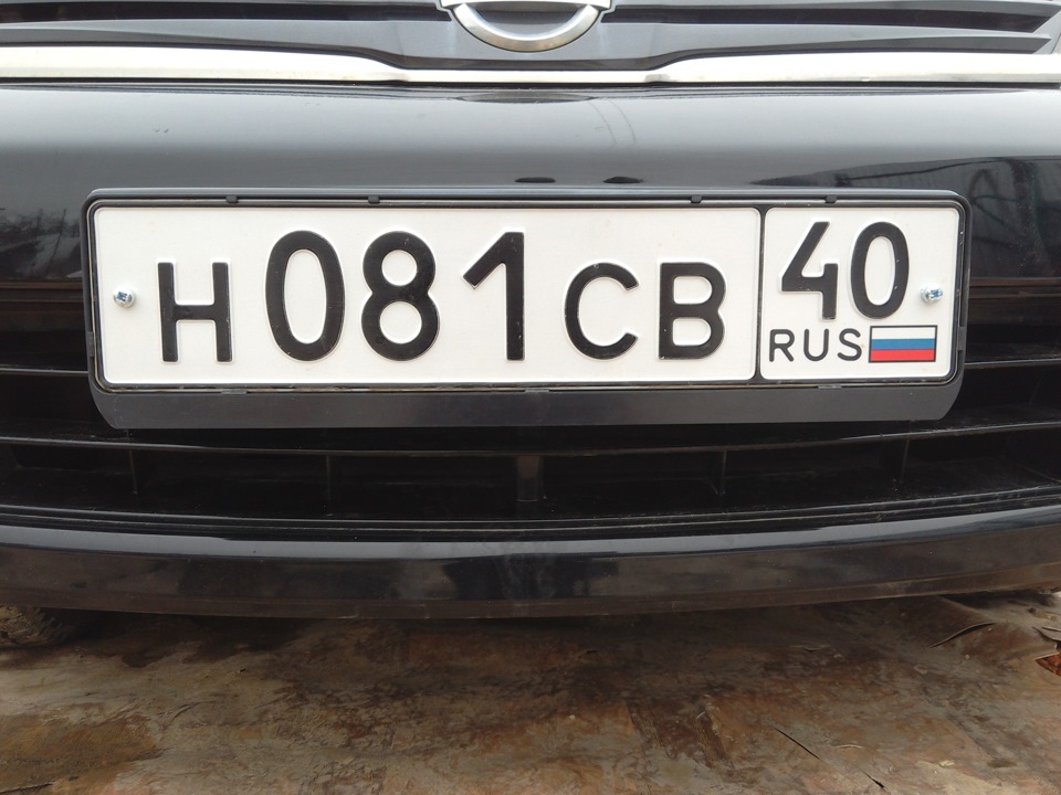 Черные номерные рамки Airline — Nissan Tiida (1G), 1,6 л, 2013 года ...