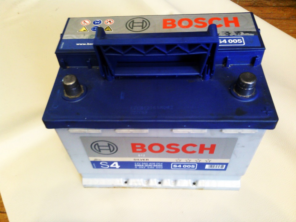 Bosch s4 купить. Bosch s4 005. Bosch s4 005 (60r). АКБ Bosch s4 005 Silver. Bosch s4 025.
