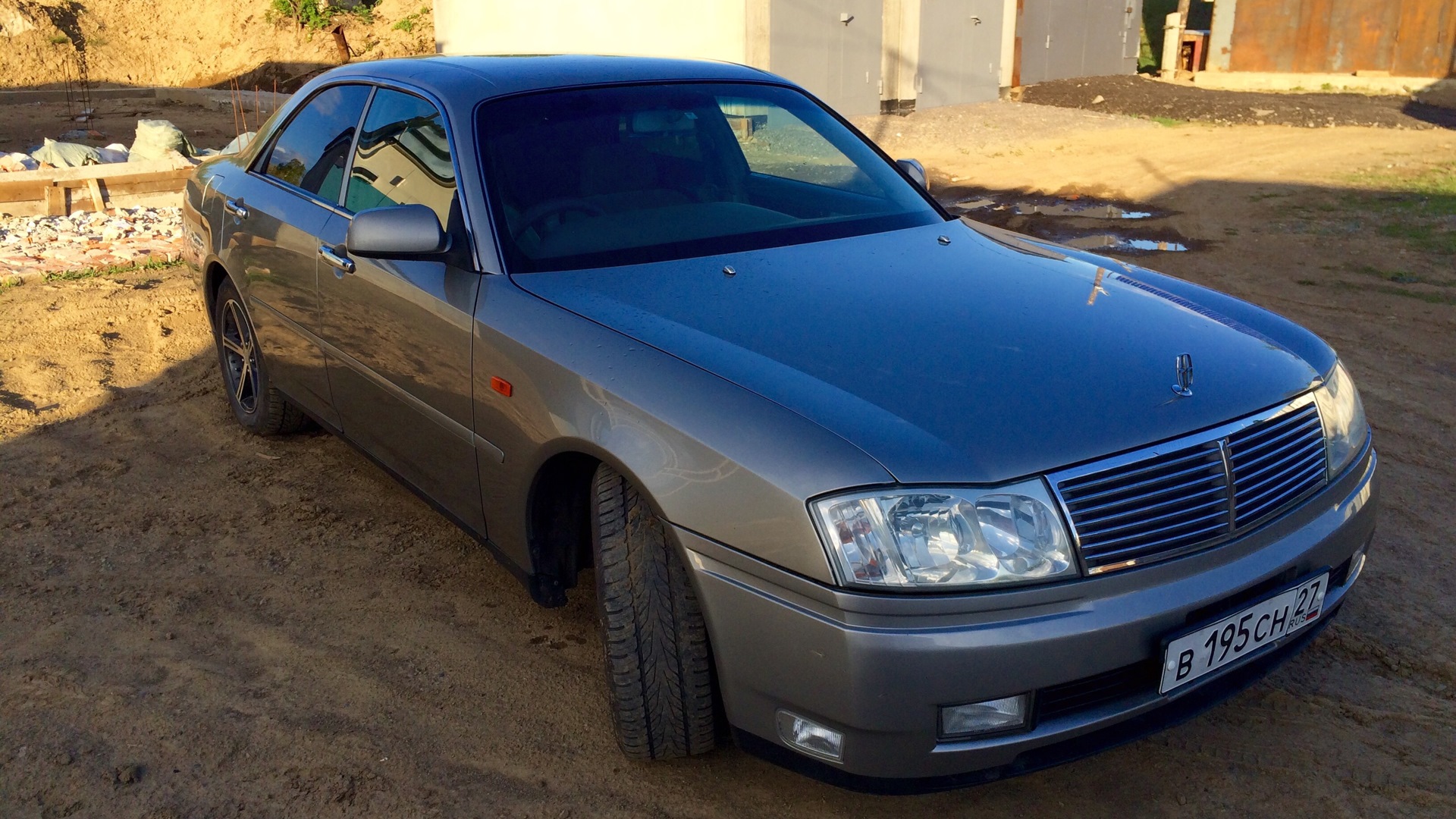 Nissan Cedric 1999