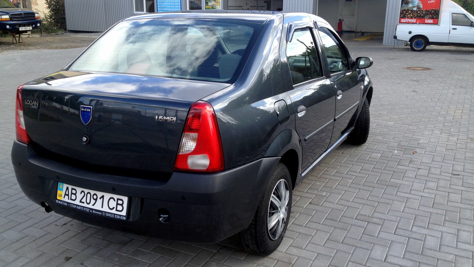 Dacia Logan (1G) 1.6 бензиновый 2008 | Asphalt на DRIVE2