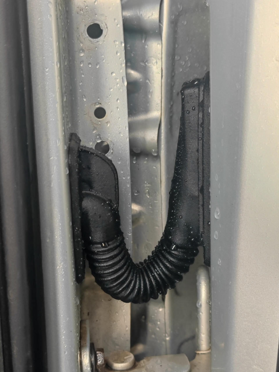 Ремонт проводки дверей водителя и пассажира — Volkswagen Golf Plus, 1,6 ...