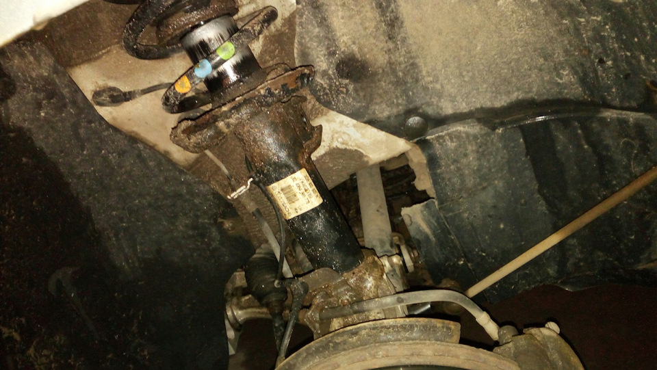 Ремонт подвески и снятие подрамника — Volkswagen Passat B6, 2 л, 2005 ...