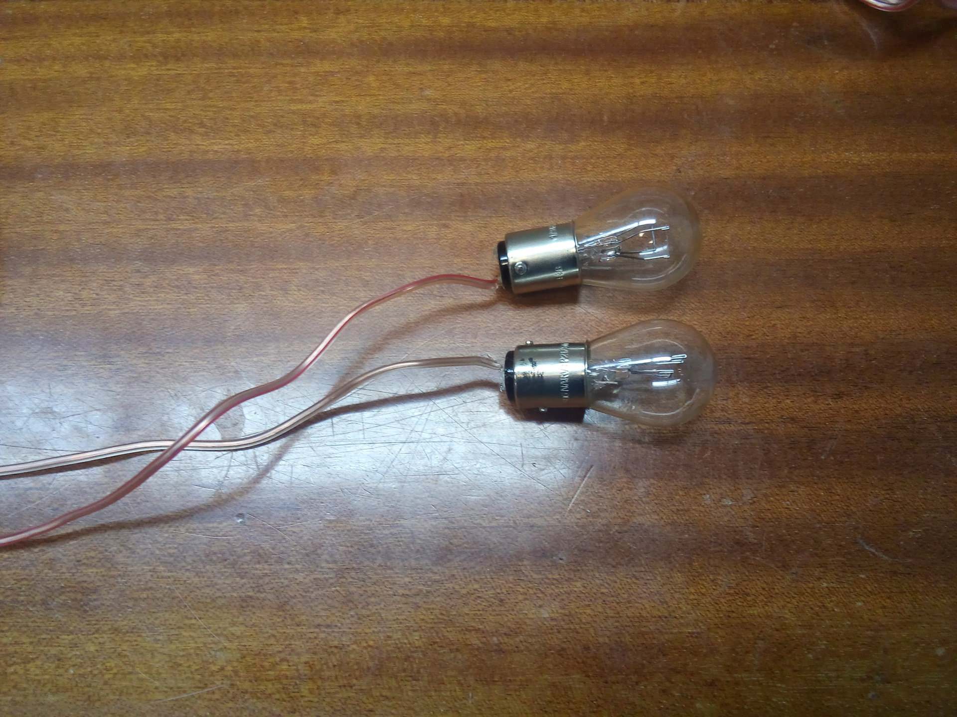 Лампа заднего фонаря форд фокус 2 седан. Лампочка стоп сигнала фф2 седан. Форд фокус 2 лампа габарита переднего. Лампа форд фокус 2 лампа стоп сигнала. Лампочки форд фокус 2 рестайлинг.