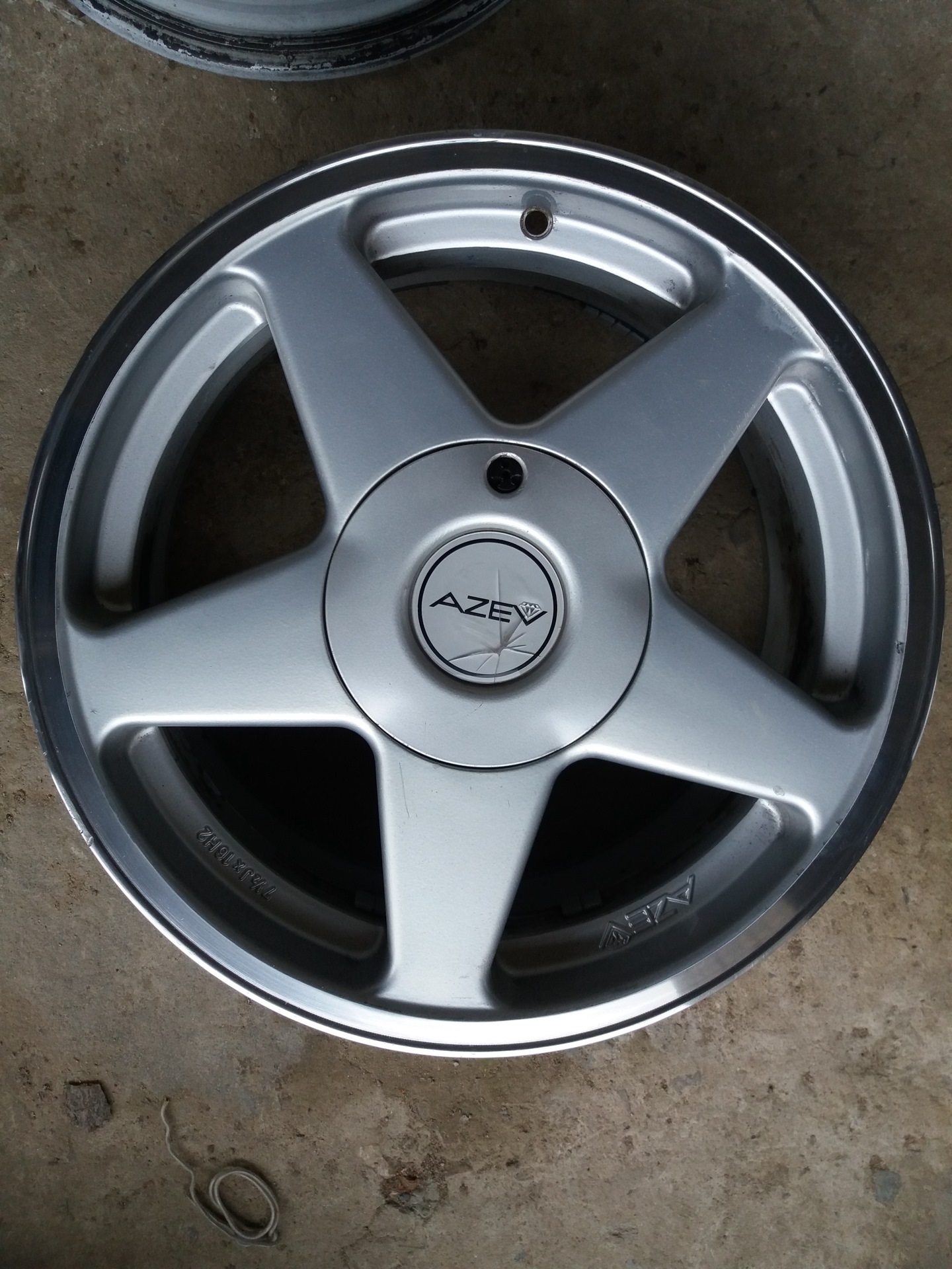 R14 4x100. Azev r16 4x100. Azev a 15.