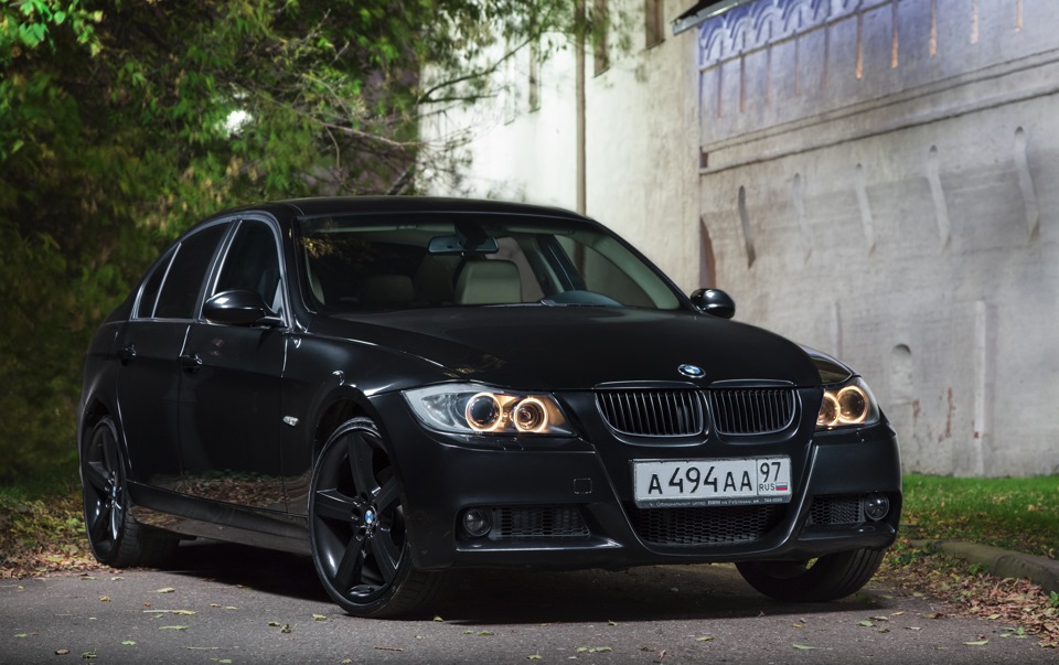 BMW e90 Black