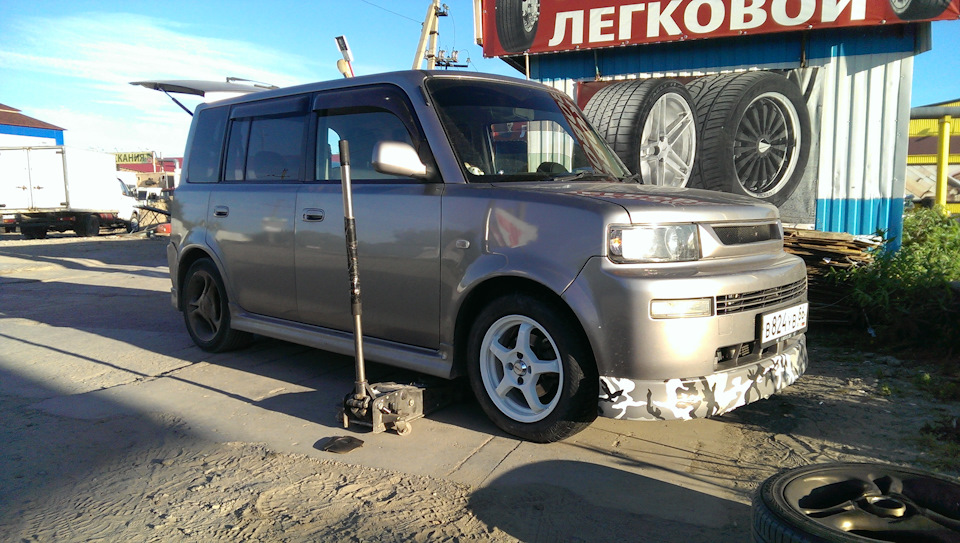 Toyota BB 2003 клиренс