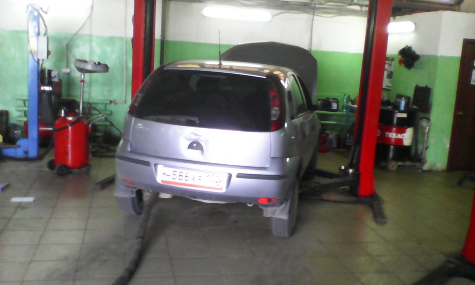 Замена масла и масляного фильтра на 75400 км, с предвариетльной ...