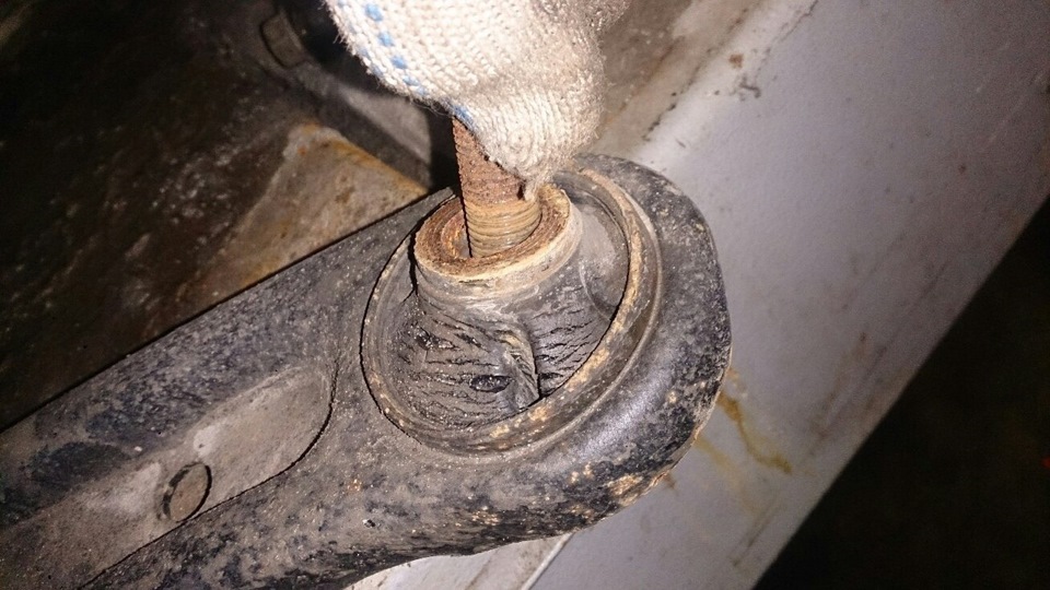 Сайлентблоки + Пыльник внутренней гранаты — Honda Fit (1G), 1,3 л, 2001 ...