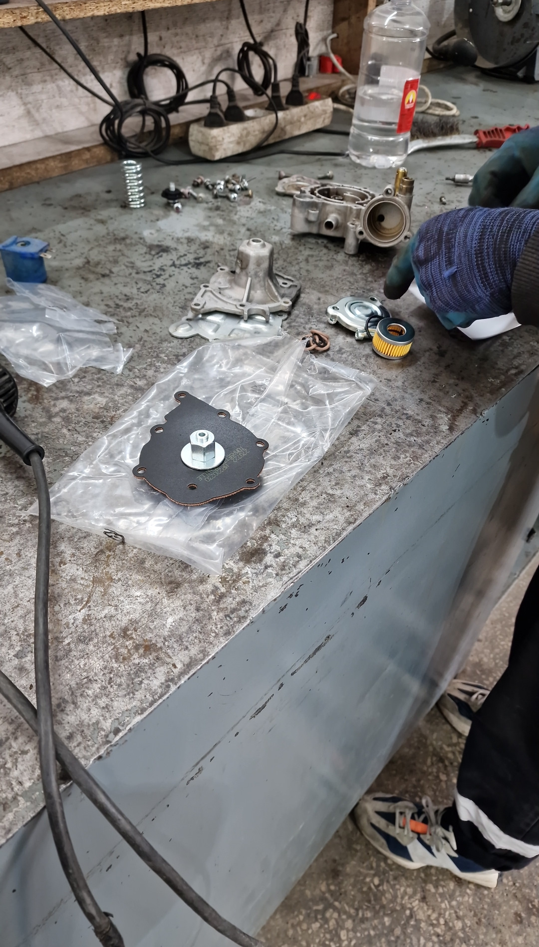 Замена ремкомплекта редуктора ГБО — Lada Приора хэтчбек, 1,6 л, 2013 ...