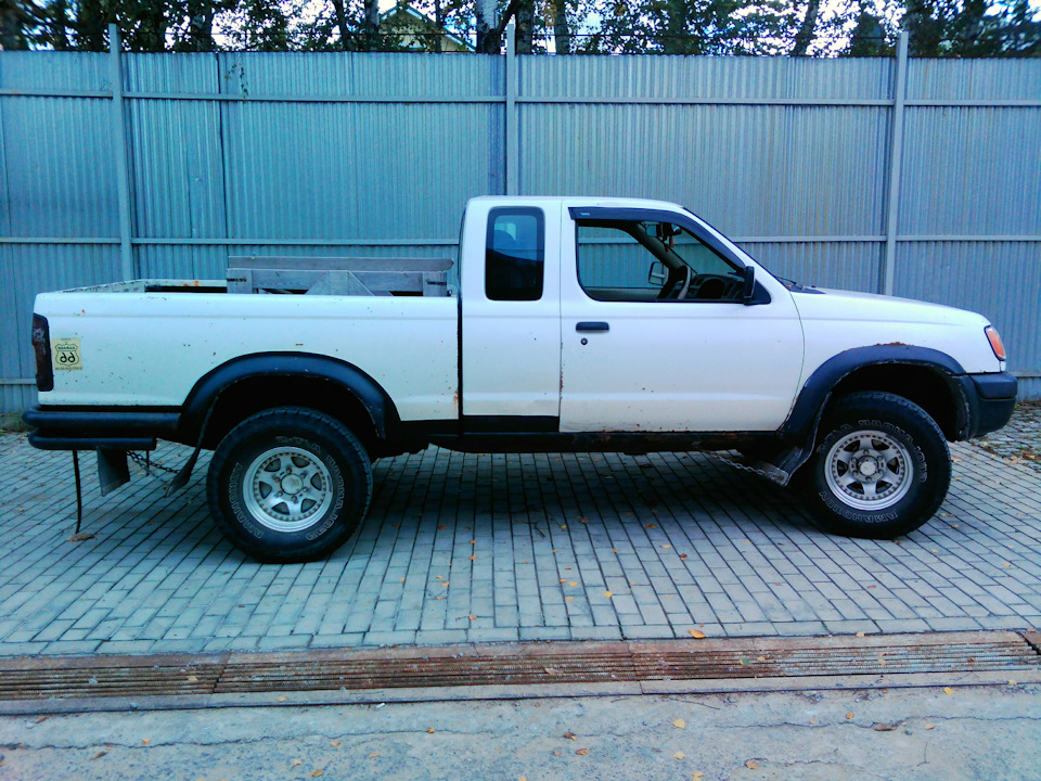 вес взят! — Nissan PickUp (D22), 3,3 л, 1997 года | другое | DRIVE2