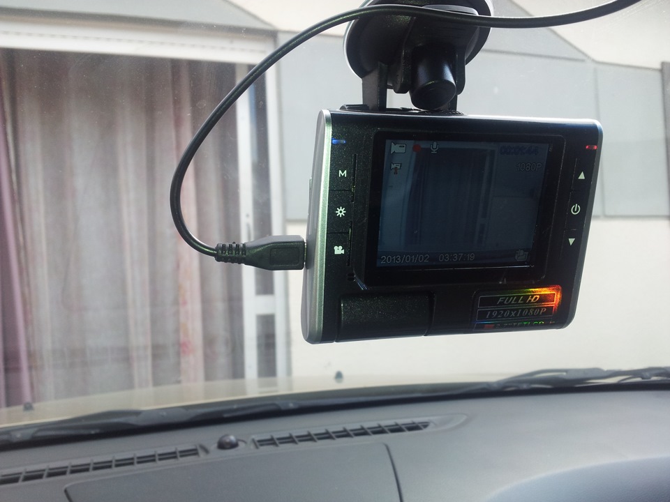 Видеорегистратор и куда спрятать его провод — Chevrolet Cruze (1G), 1,8 ...