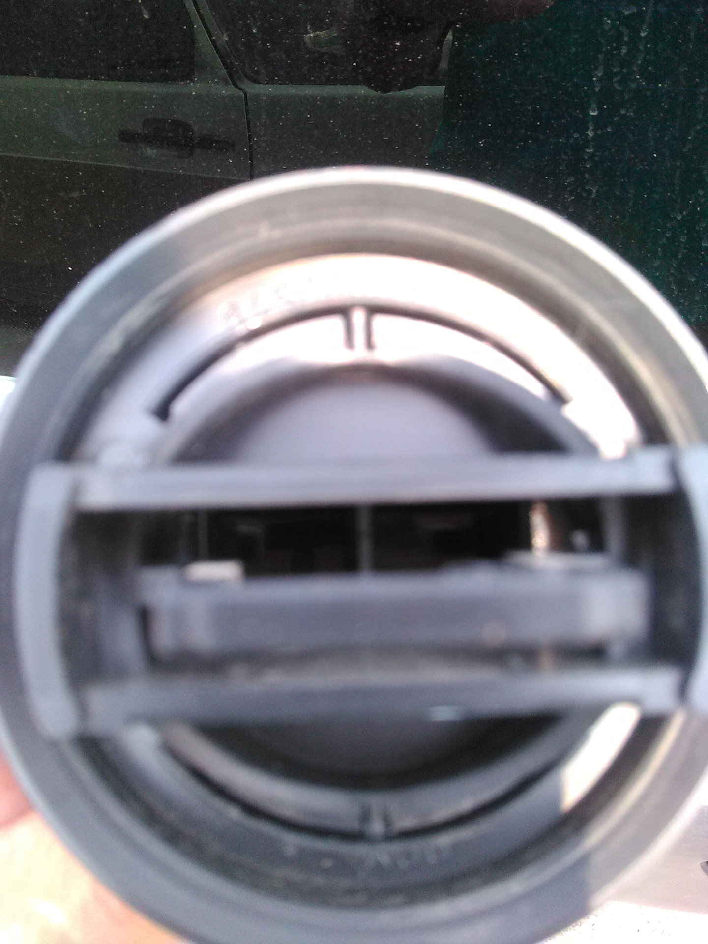 Крышка лючка бензобака на Канго от Дастера — Renault Kangoo (1G), 1,4 л ...