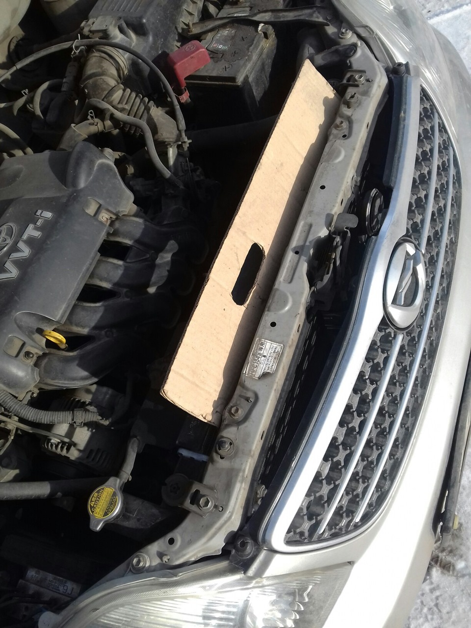 Утепляемся — Toyota Corolla (120), 1,5 л, 2001 года | своими руками ...