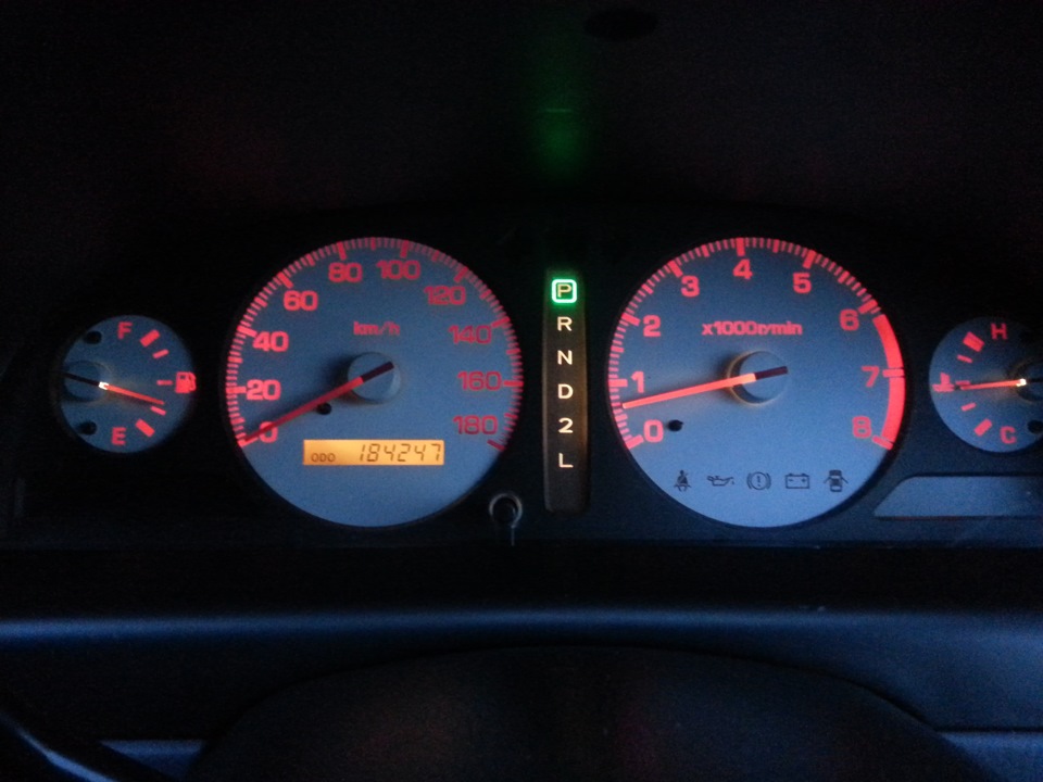 Приборная панель ипсум. Панель приборов Toyota ipsum. Приборная панель Тойота Ипсум 10. Панель приборов Ипсум 10 кузов. Приборная панель на тойоту Ипсум 10 кузов.