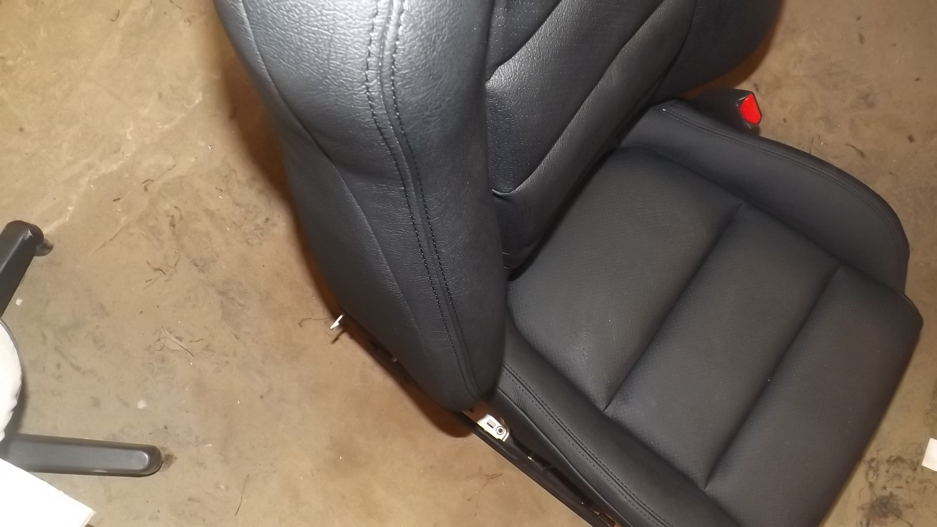 обшивка переднего сиденья. обшивка сиденья джетта 6 1,4. тойота королла xl сидения 2015. обшивка переднего сиденья. обшивка переднего сиденья.