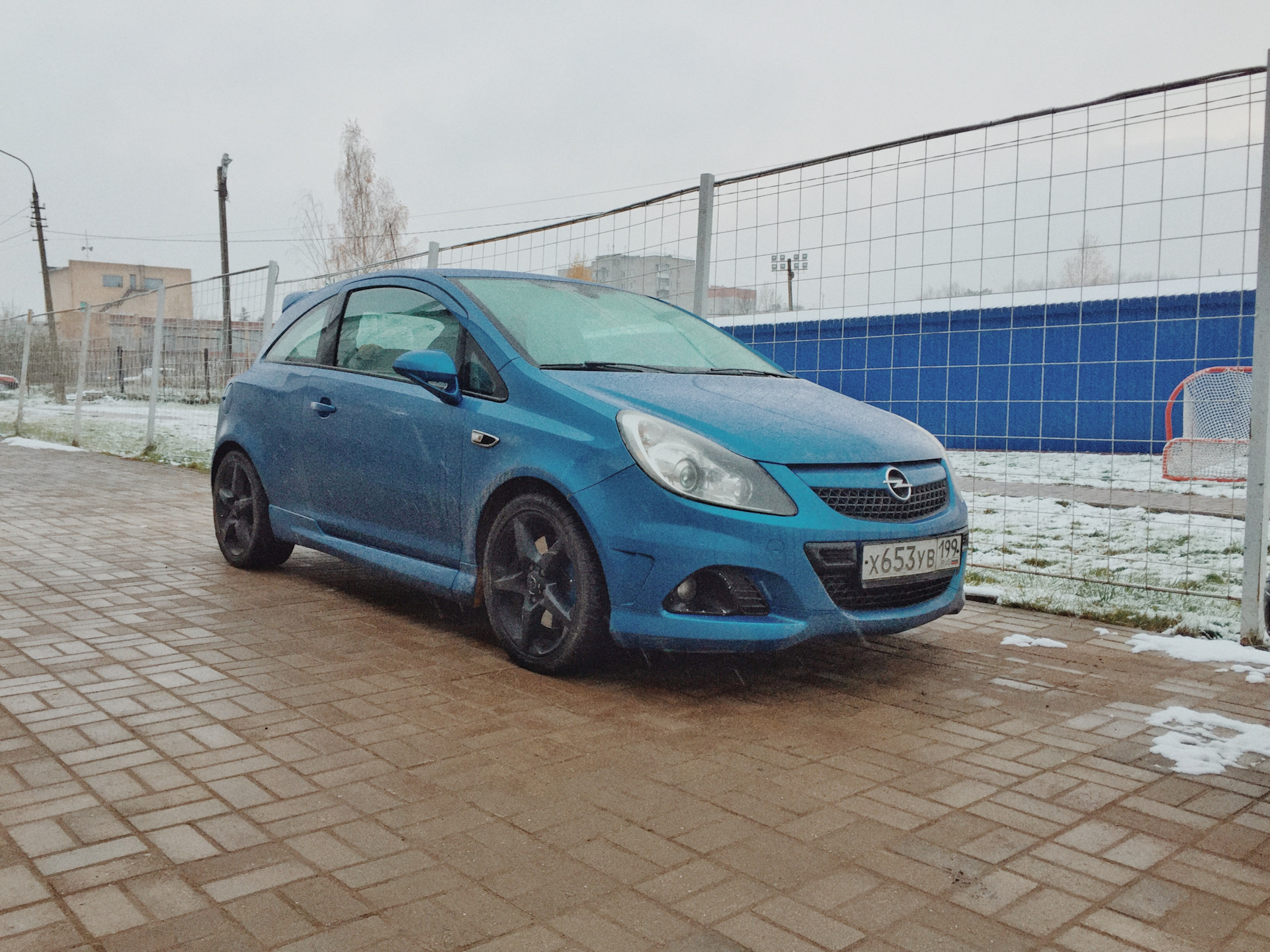 Опель корса какие диски. Opel Corsa d r17. Opel Corsa d диски r17. Opel Corsa d на 17. Опель Корса на 17 дисках.