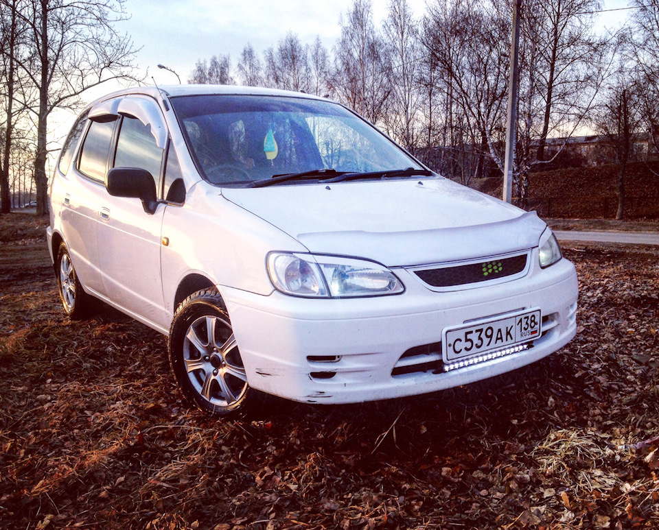 Toyota Corolla Spacio 2002. Судзуки Спасио. Тойота Спасио на красивых колесах. Тойота Спасио в Улан-Удэ.