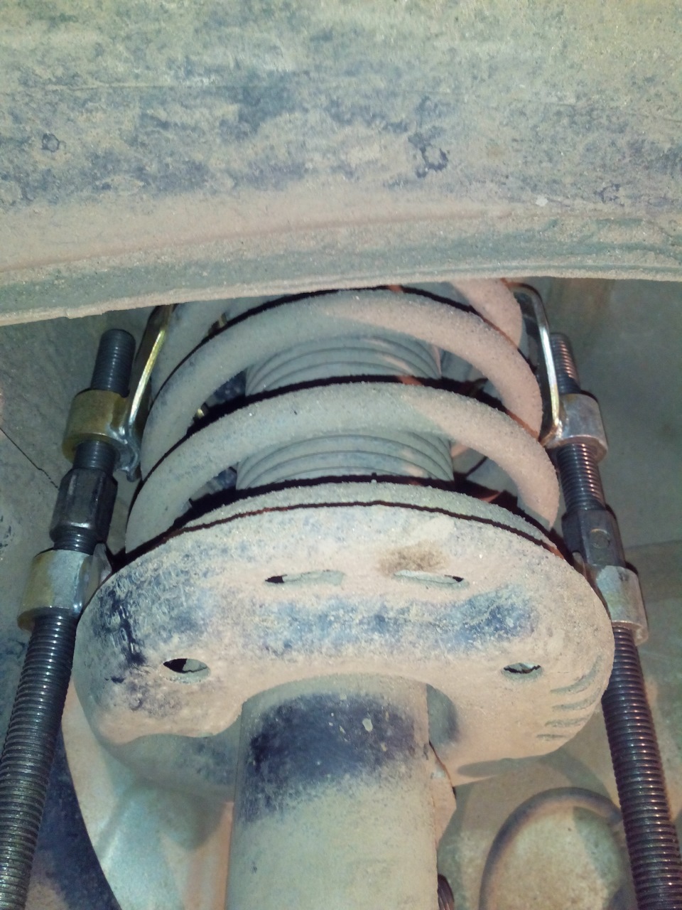 Фото в бортжурнале Volkswagen Passat Variant (B6)