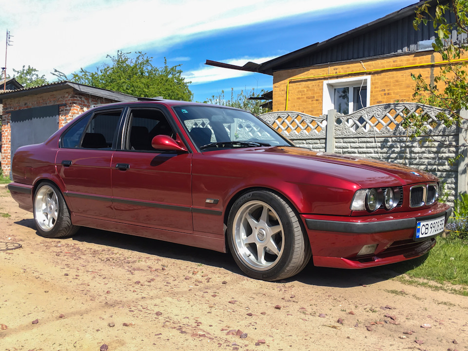 Calypso red e39. Calypso red metallic e34. Calypso red. Calypsorot. Е36 альпина.