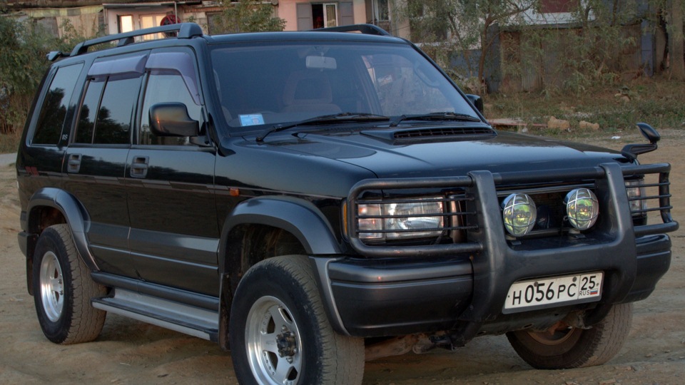 Isuzu Bighorn off Road