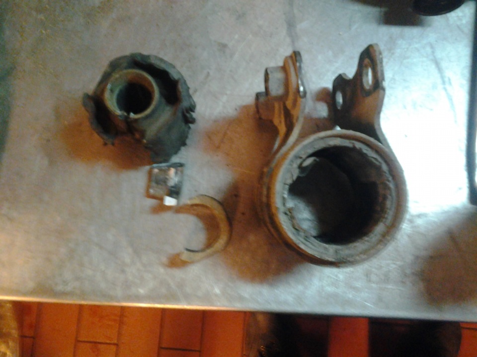 замена заднего саленблока переднего правого рычага… — Ford Focus ...