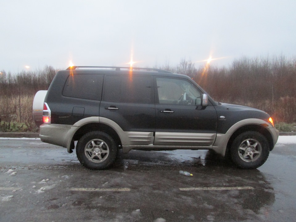 Фото в бортжурнале Mitsubishi Montero III (V60)