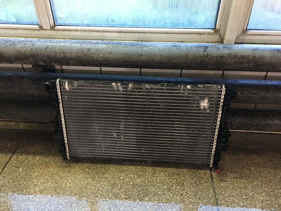 Промывка радиатора и интеркулера — Mercedes-Benz Vito (2G), 2,2 л ...