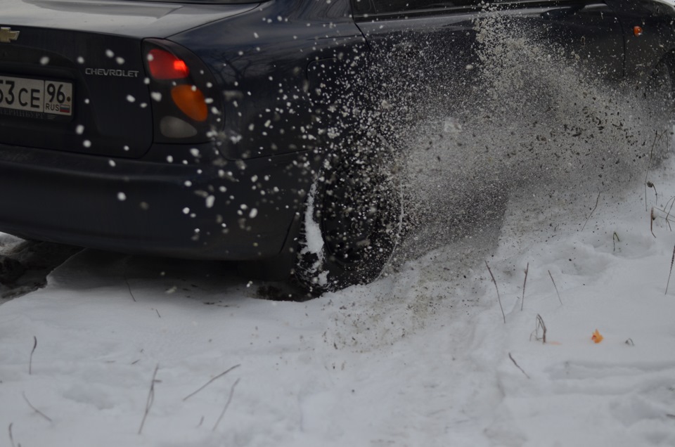 Задняя стойка стучит, достала уже — Chevrolet Lanos, 1,5 л, 2006 года ...