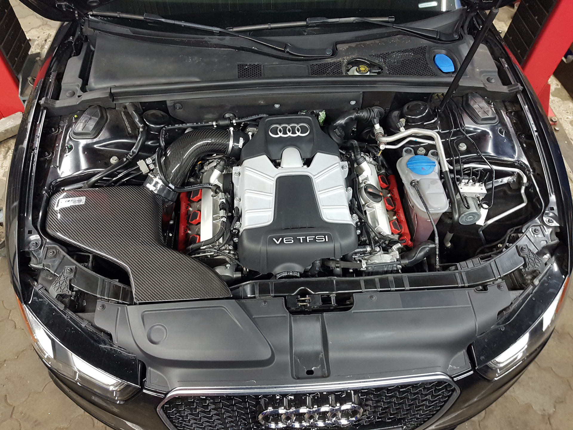 Стейдж двигателя. Audi s3 8v Stage 2. Чипованный двигатель Gala 22. 4,2 Audi увеличение мощности.