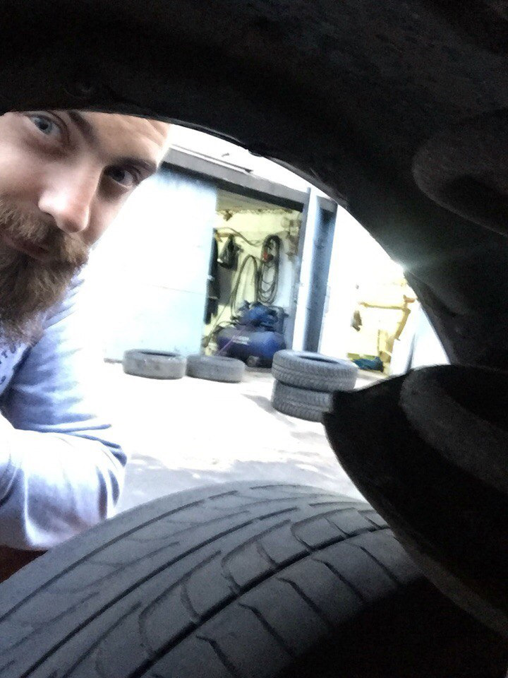 вид из арки до запила — Toyota Mark II (70)