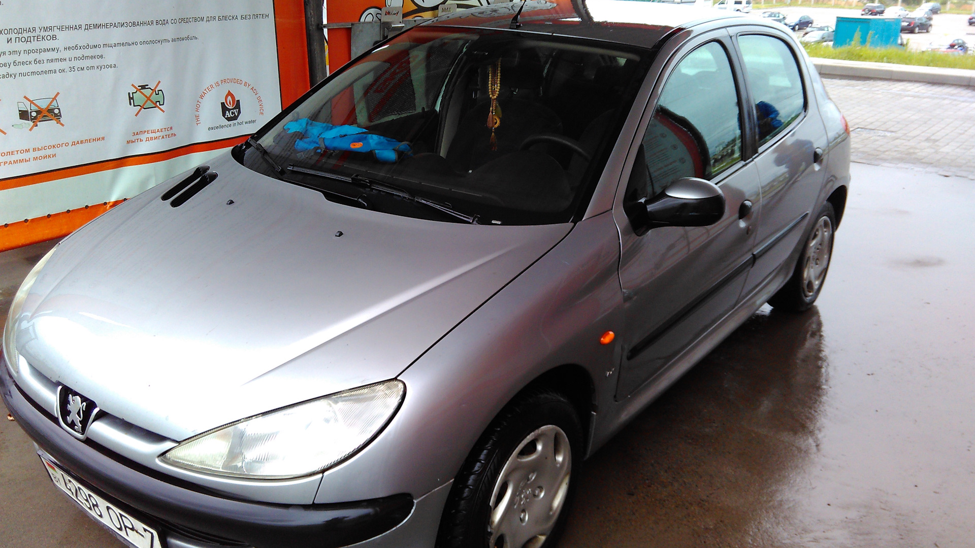 Peugeot 206 1.4 бензиновый 2001 | 