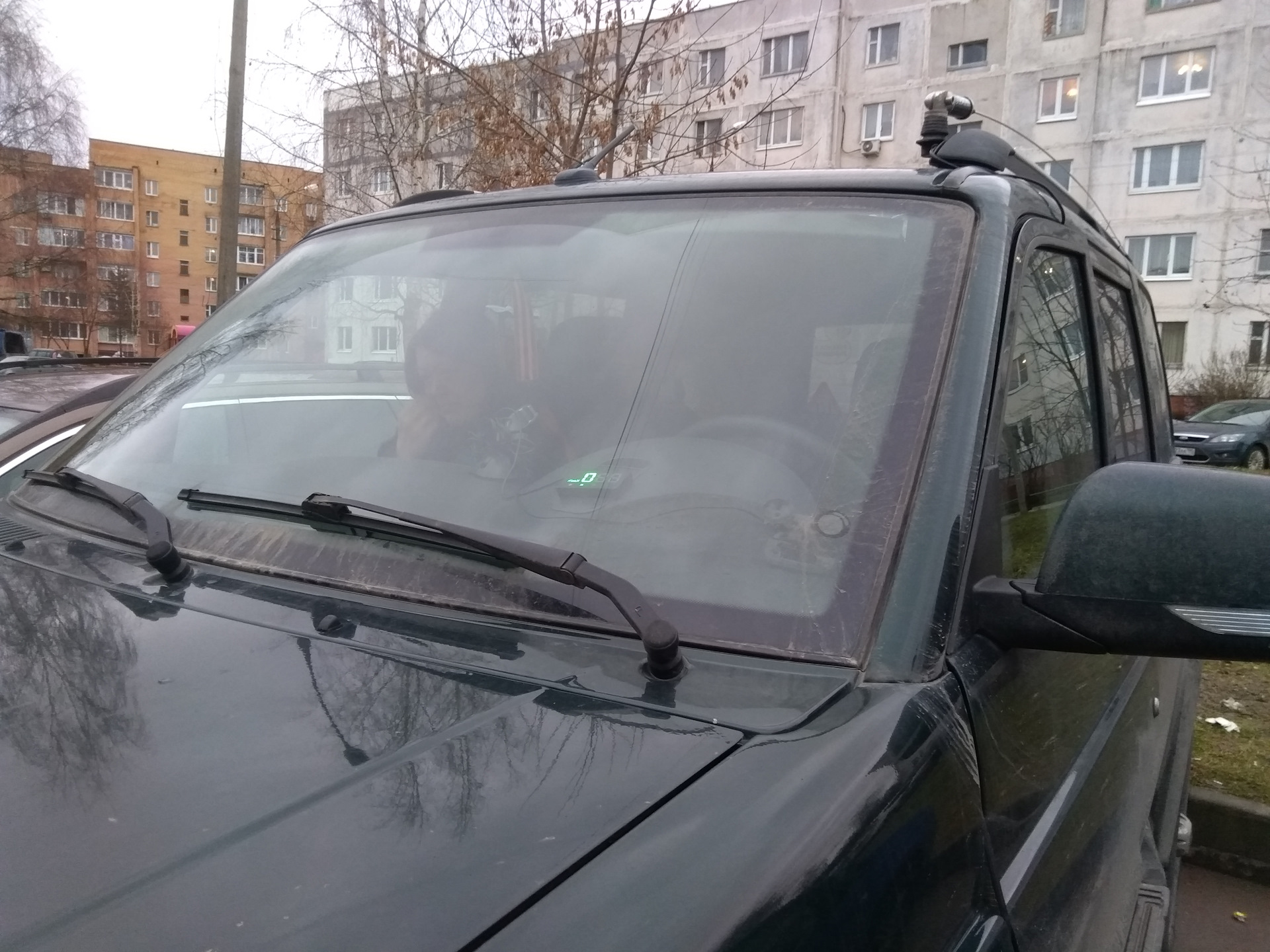 Как снять лобовое стекло уаз патриот Индикация скорости на лобовом стекле. HUD GPS. - УАЗ Patriot, 2,7 л, 2015 года а