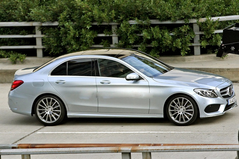 Выбор 18'' дисков на лето - Mercedes-Benz C-class (W205), 1,6 л, 2015 года колёс
