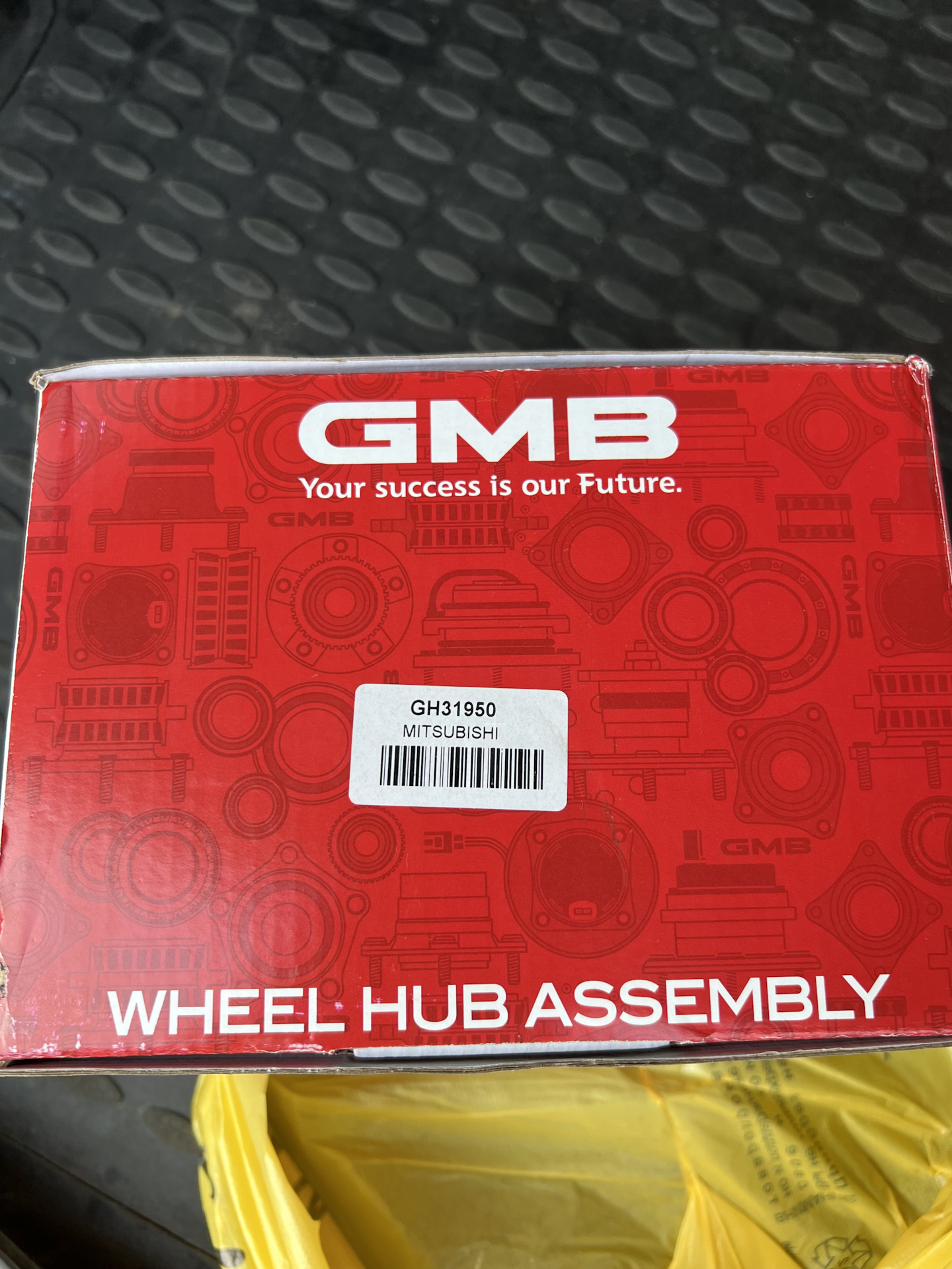 Развал и ступица — Mitsubishi Pajero (4G), 3 л, 2011 года | визит на ...