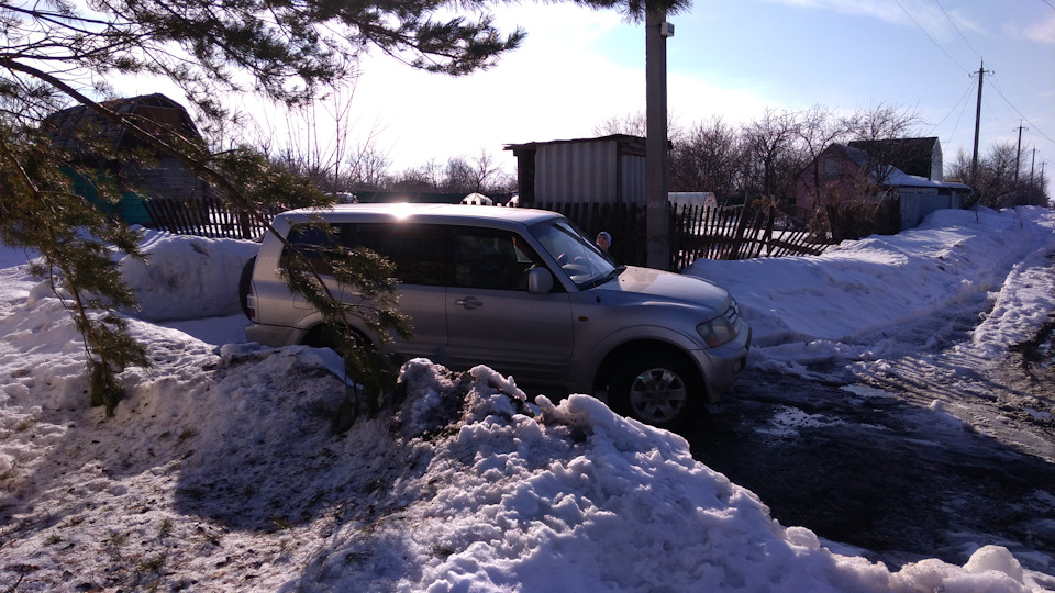 Mitsubishi Pajero 日本のポテト車