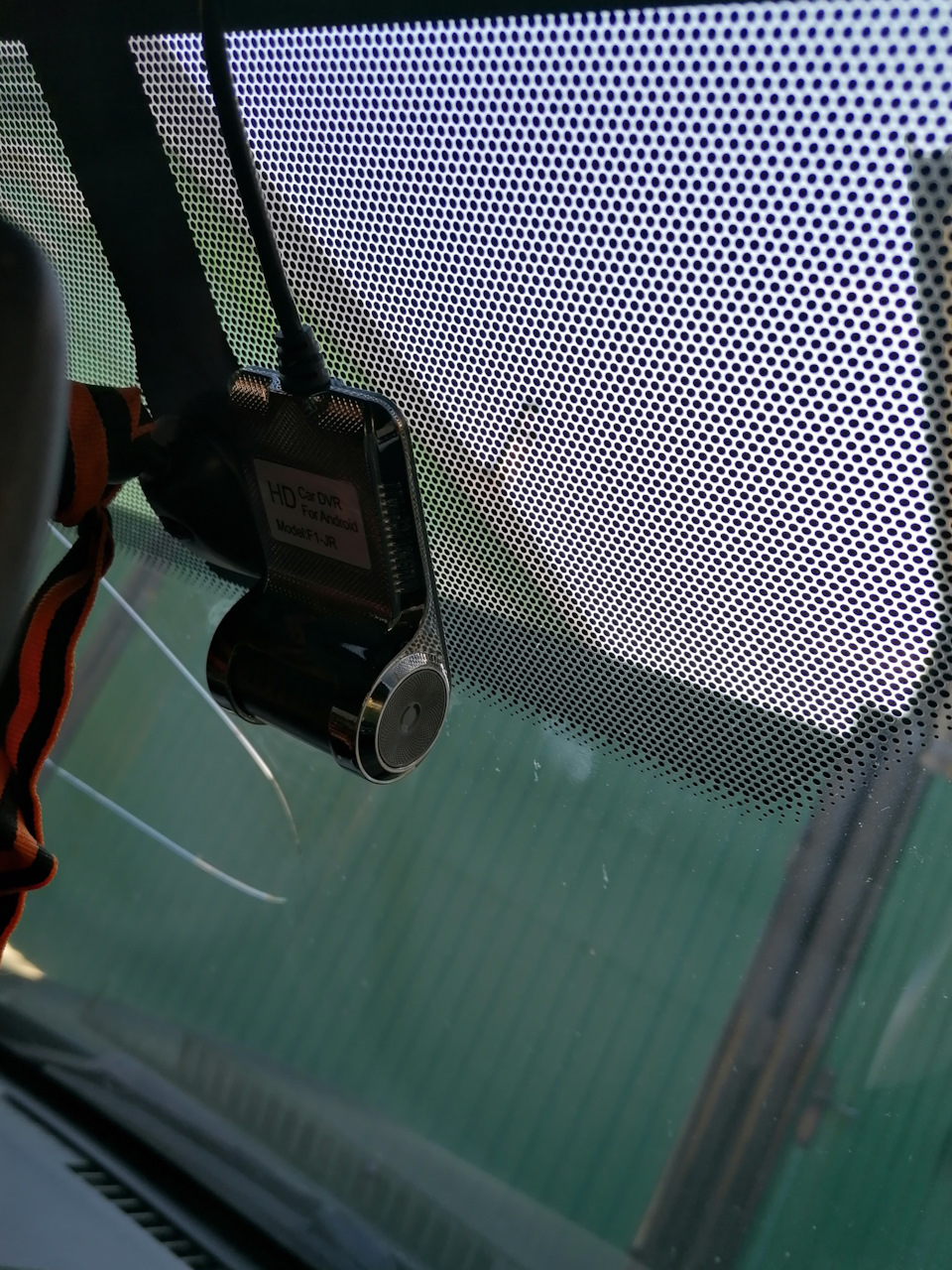 Этот текст размыт и вы не сможете его прочитать.