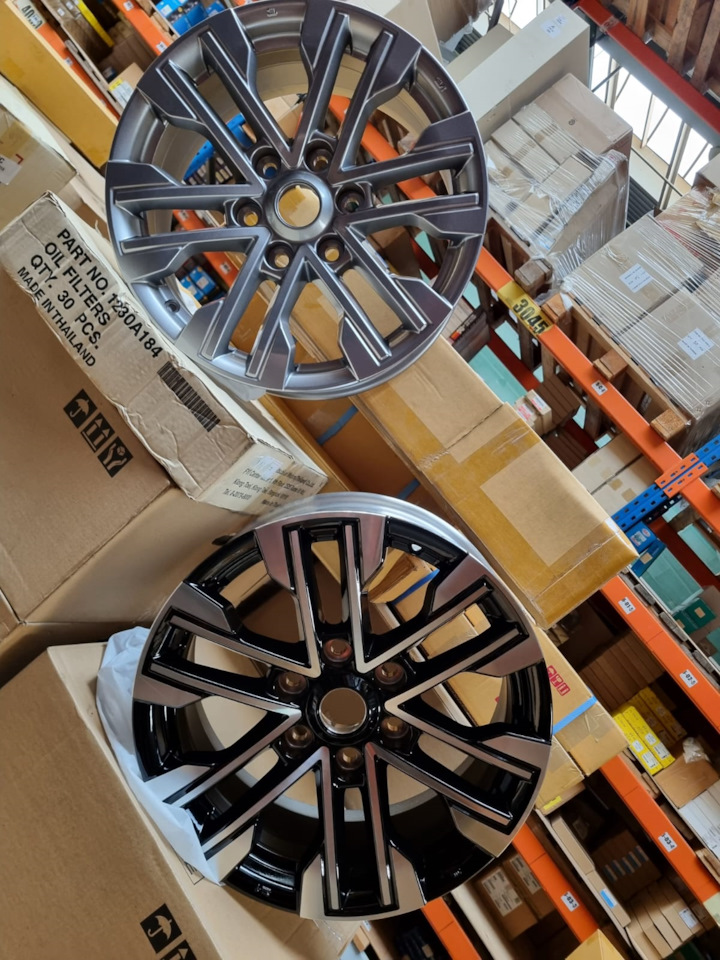 Литые диски Mitsubishi 7,5Jx18 ET38 6x139,7 на Mitsubishi L200 (5G ...