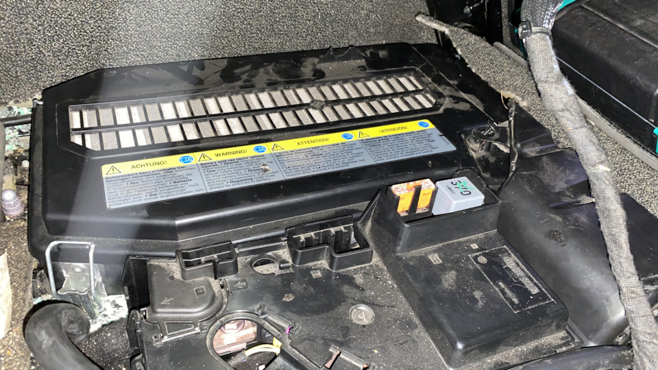 Фото в бортжурнале Audi Q7 (1G)