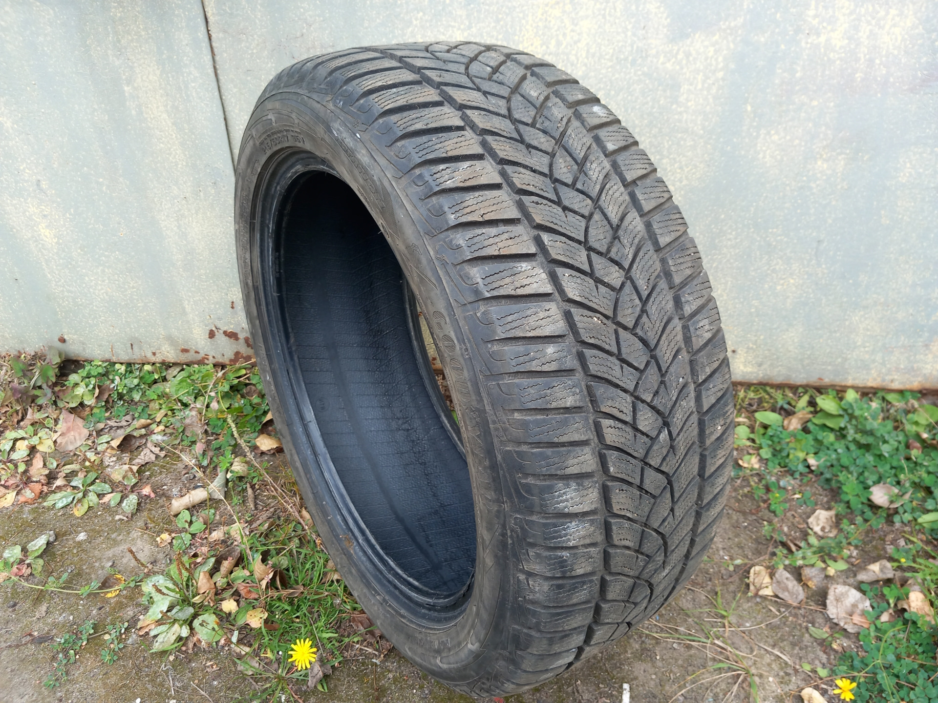 Зимние колеса. Nokian Hakkapeliitta R3 215/50 R17 Диски R17 от Форд ...