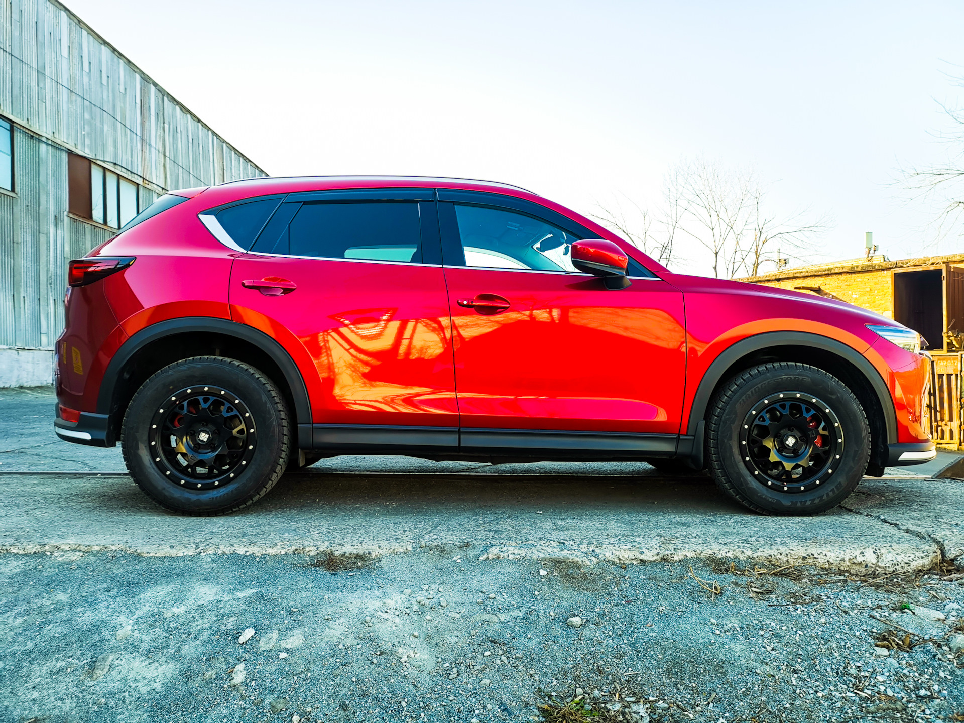 OFF-ROAD cx-5! Xtreme-J 04 + Bridgestone DM-V2 235/65 R17 — Mazda CX-5  (2G), 2,2 л, 2022 года | колёсные диски | DRIVE2