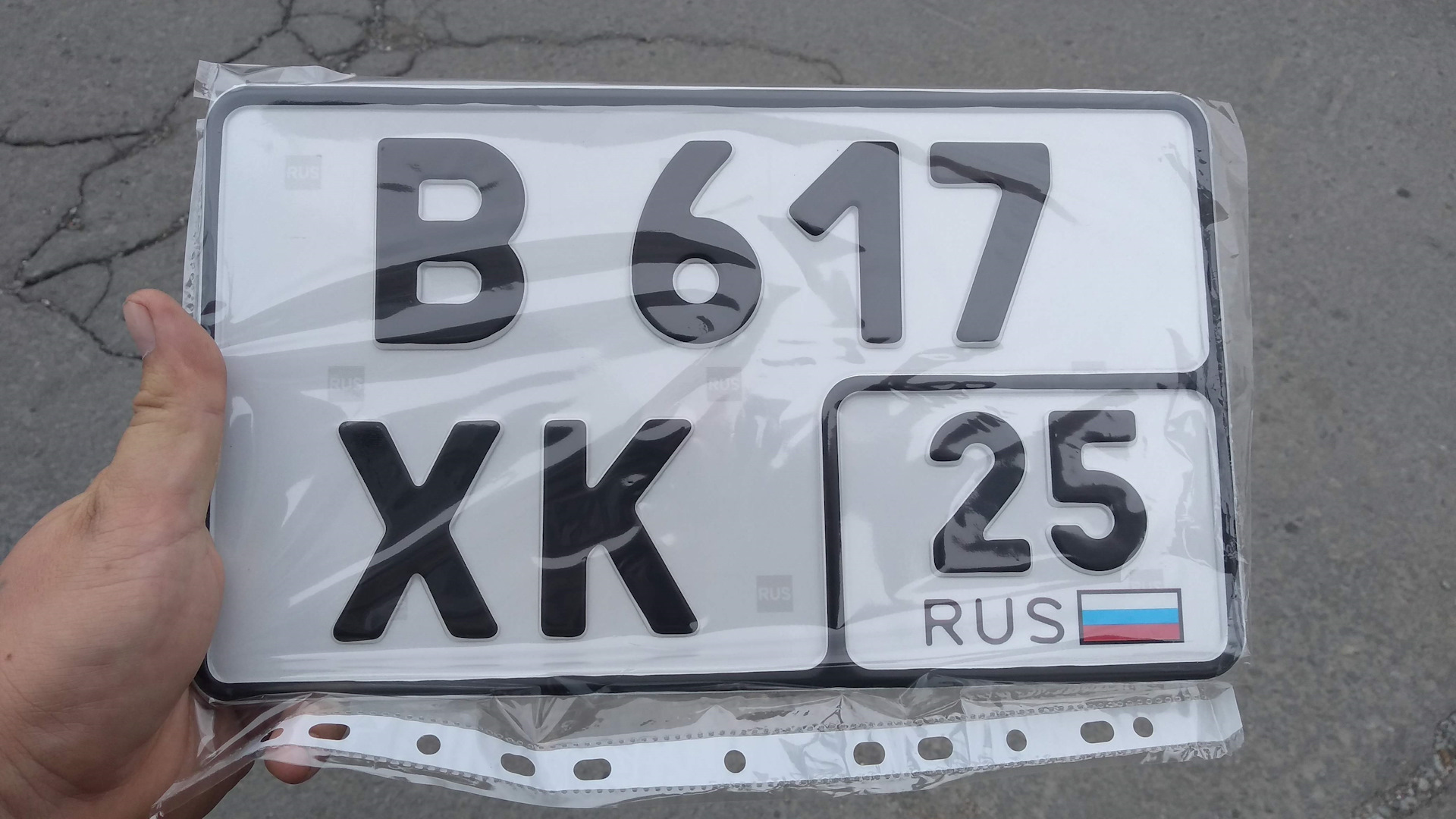 Код номера белоруссии. Квадратные номера. Белорусские квадратные номера. Белорусские номера автомобилей квадратные. Квадратные гос номера Белоруссии.
