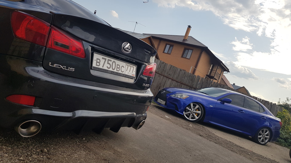 Выручайте! "Белый" шум из колонки при нажатии на газ. — Lexus IS II, 2 ...