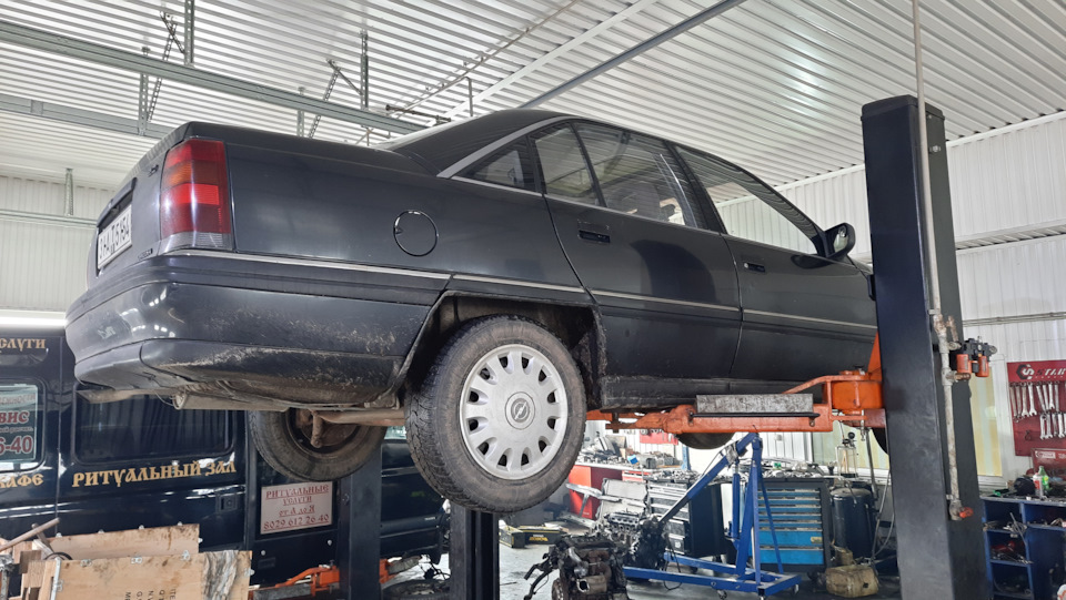 Замена пламегасителя — Opel Omega A, 2 л, 1992 года | визит на сервис ...