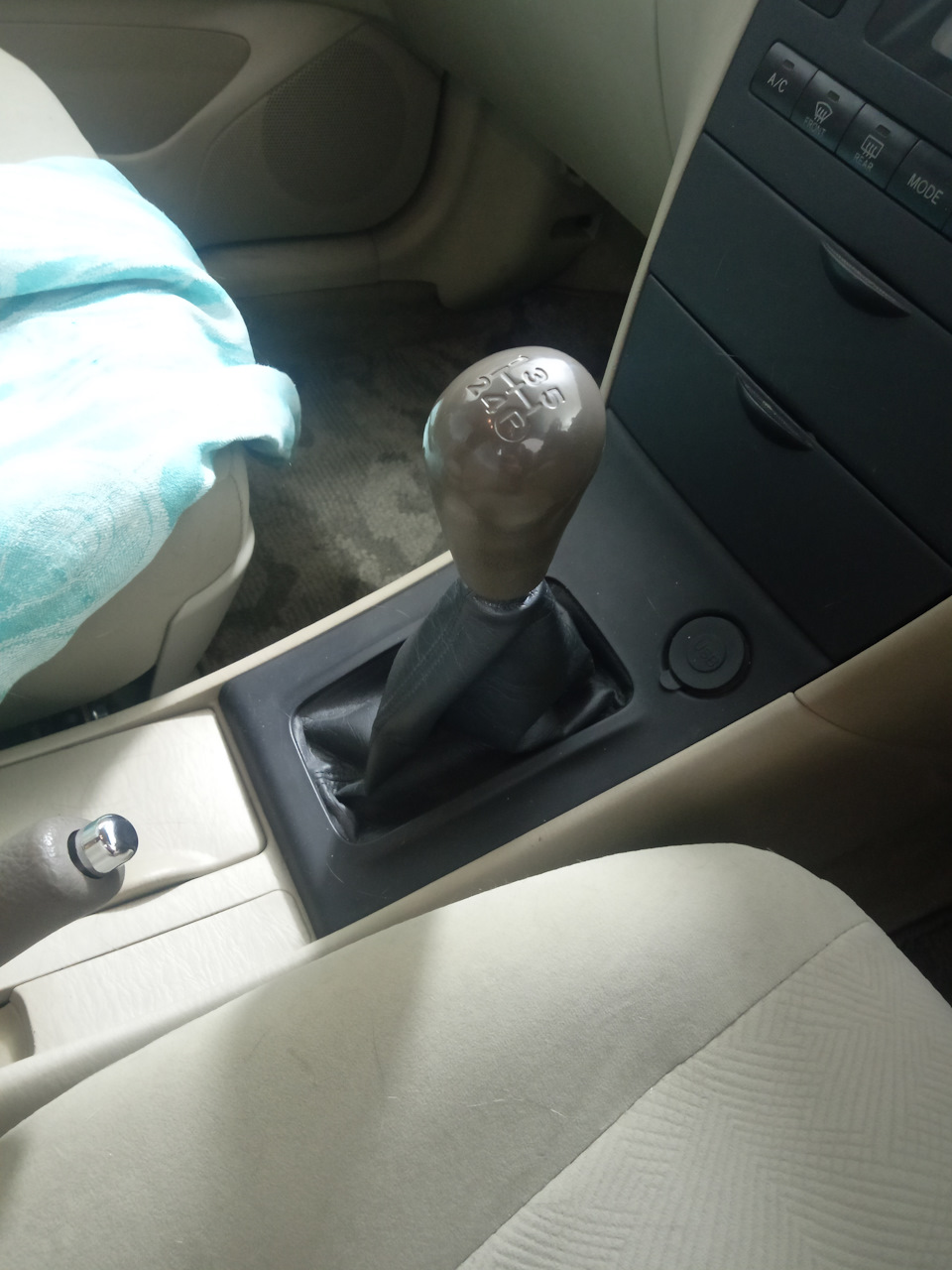 Photo from the logbook Toyota Corolla Fielder (E120)