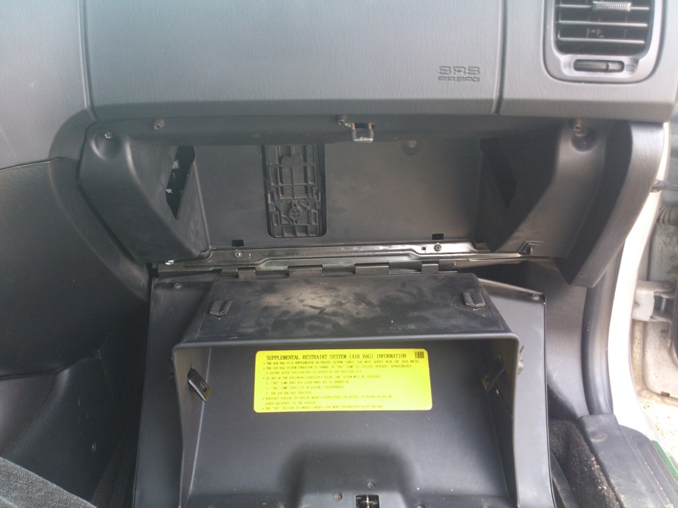 Обратный клапан системы омывателя — Hyundai Sonata IV (EF), 2 л, 2007 ...